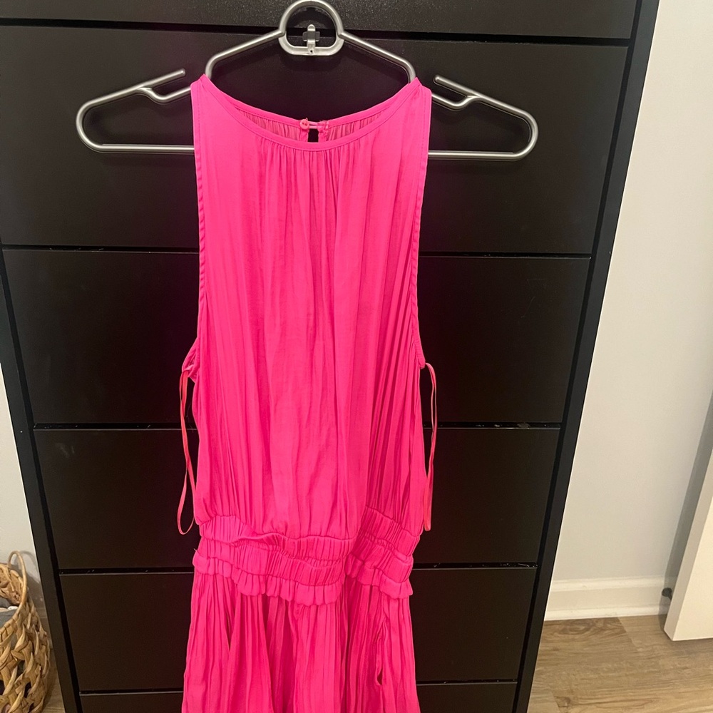 Cute pink romper, size small